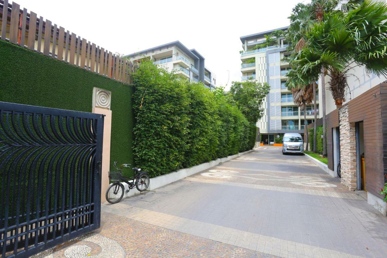Double Trees Residence Bangkok Exterior photo
